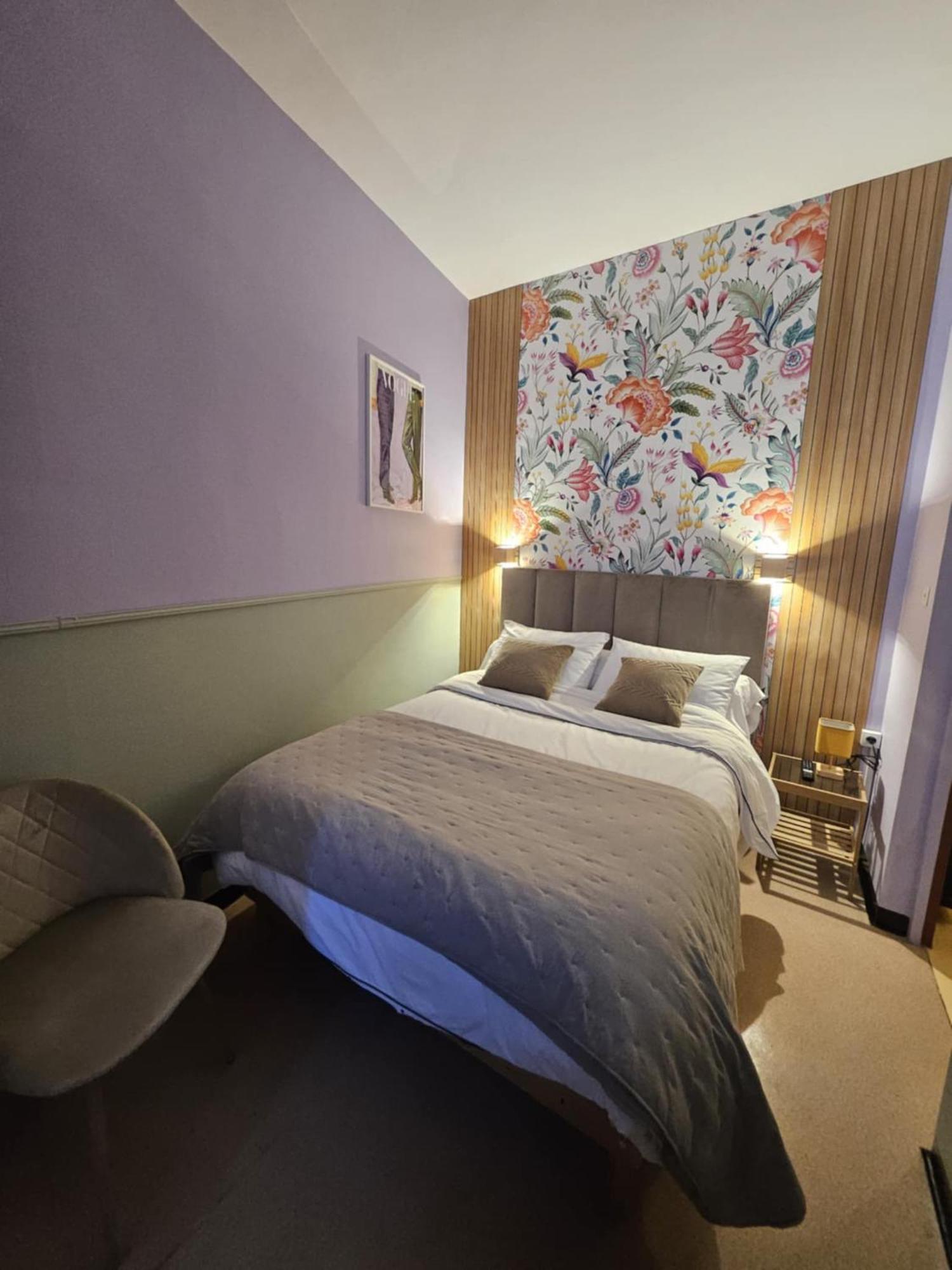 Coco Marco Hotel Nyons Buitenkant foto